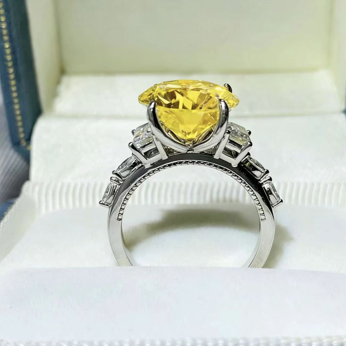 02ea288c-55d2-4e07-beb0-a7da223558a0-Max