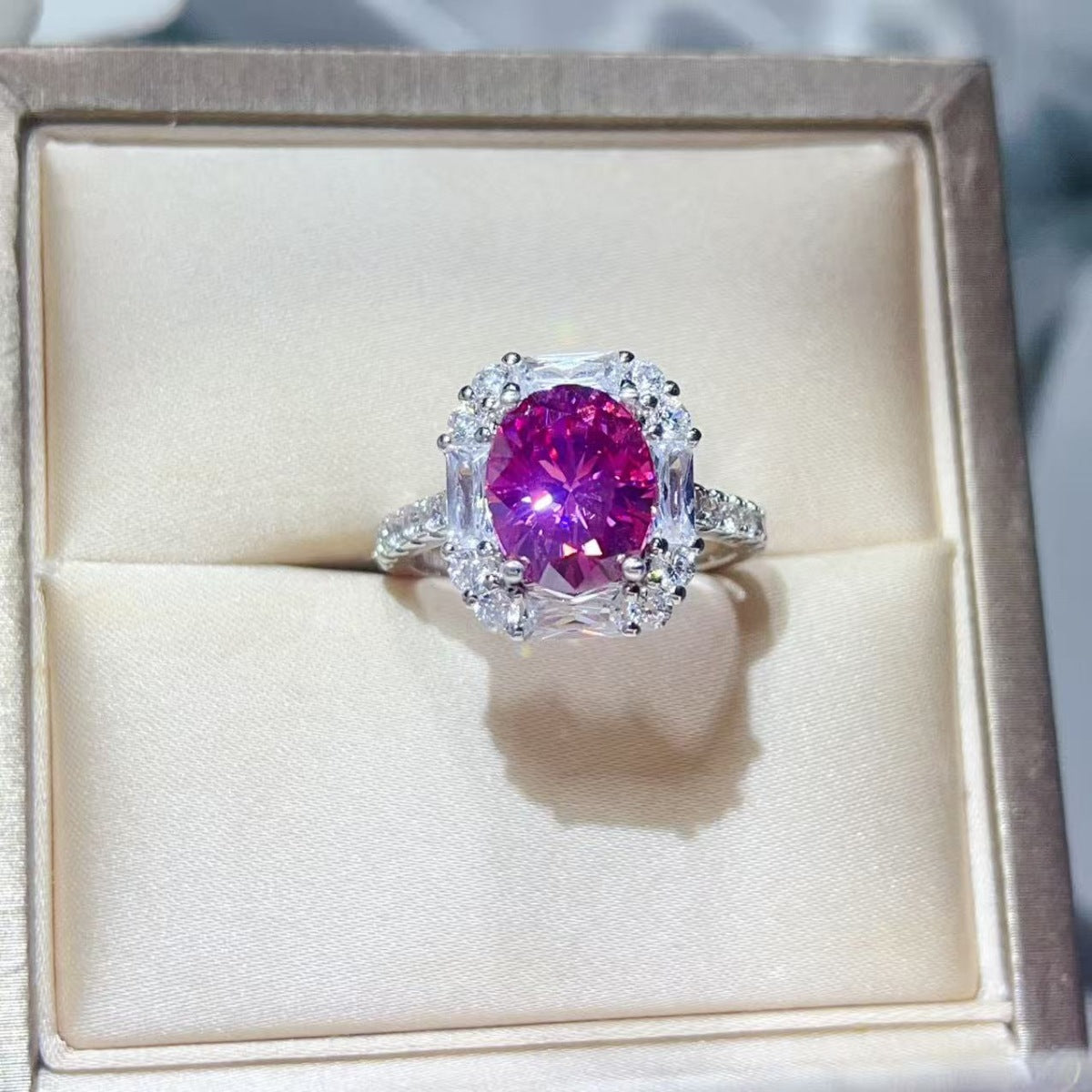 db2efd4f-b06a-4c91-bf4f-ad6d4f088c31-Max